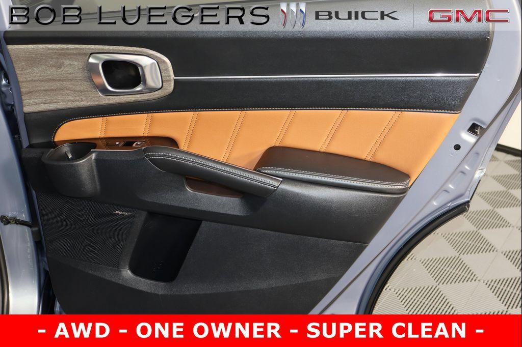 used 2023 Kia Sorento car, priced at $32,655