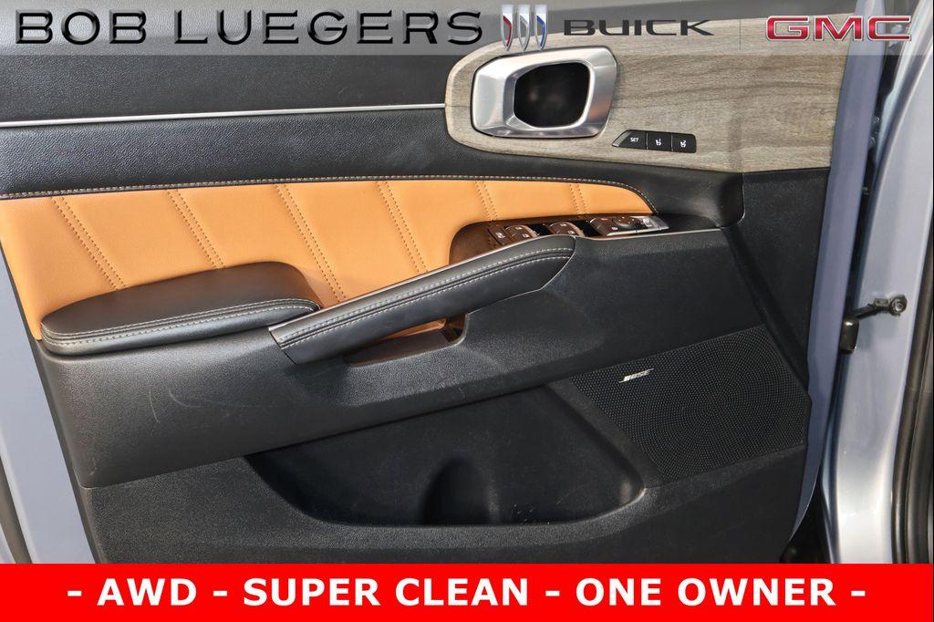 used 2023 Kia Sorento car, priced at $33,988