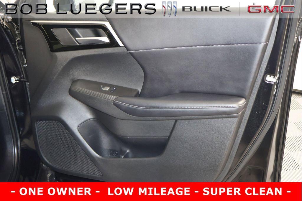 used 2022 Mitsubishi Outlander car, priced at $24,966