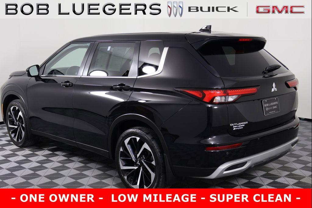 used 2022 Mitsubishi Outlander car, priced at $24,966