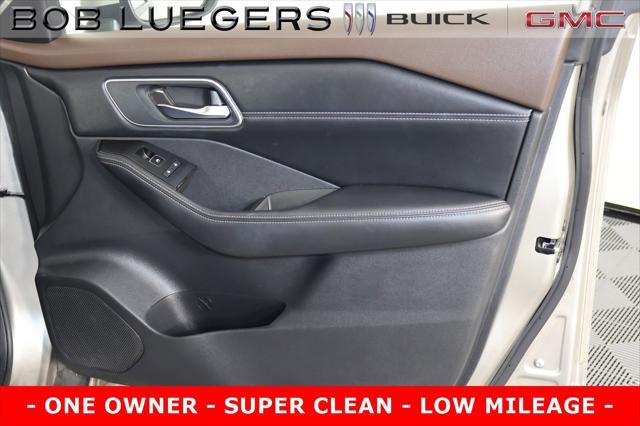used 2021 Nissan Rogue car, priced at $24,965