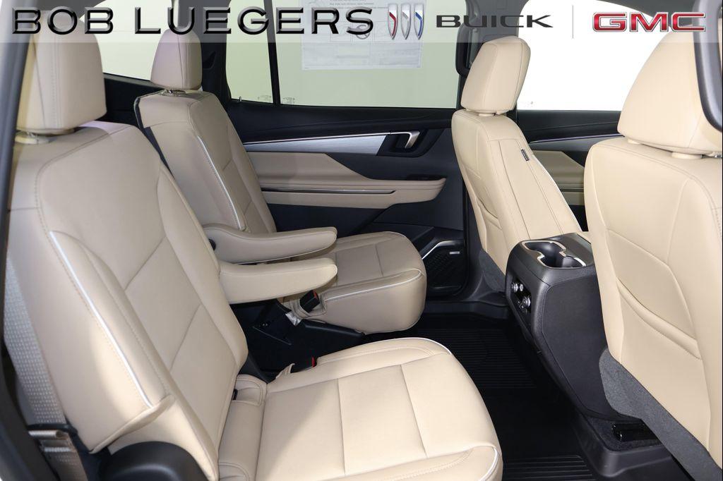 new 2026 Buick Enclave car, priced at $54,327