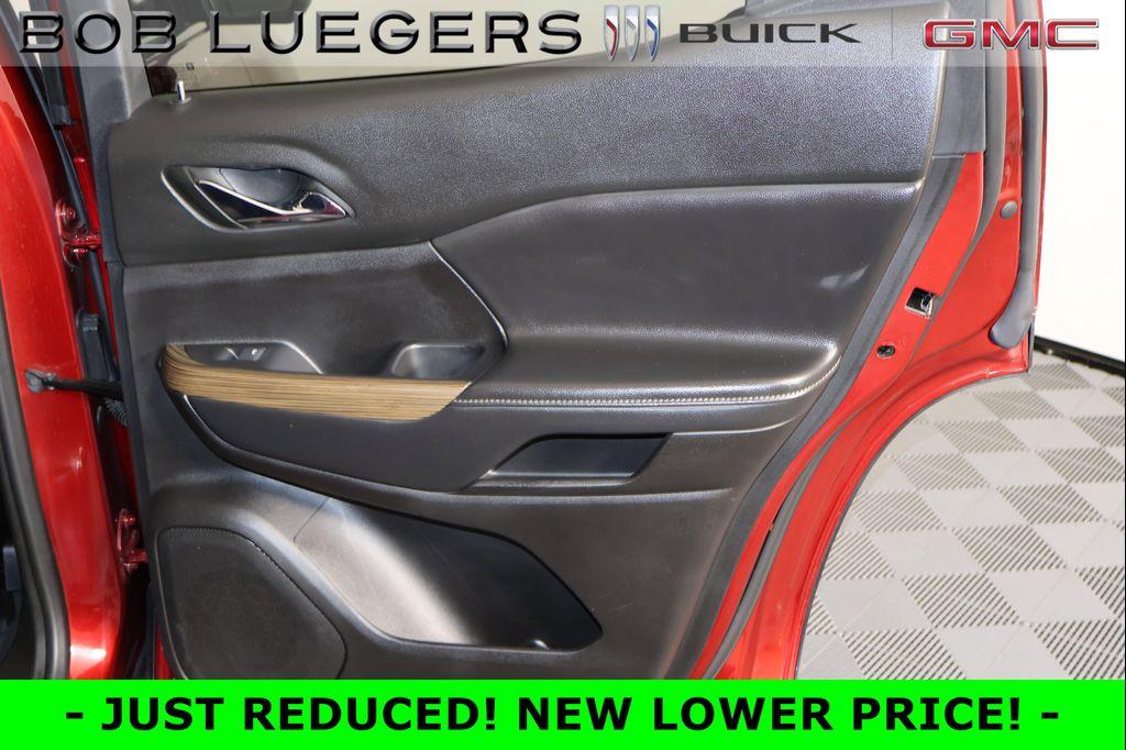 used 2023 GMC Acadia car, priced at $31,566