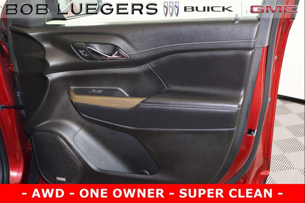 used 2023 GMC Acadia car, priced at $30,965