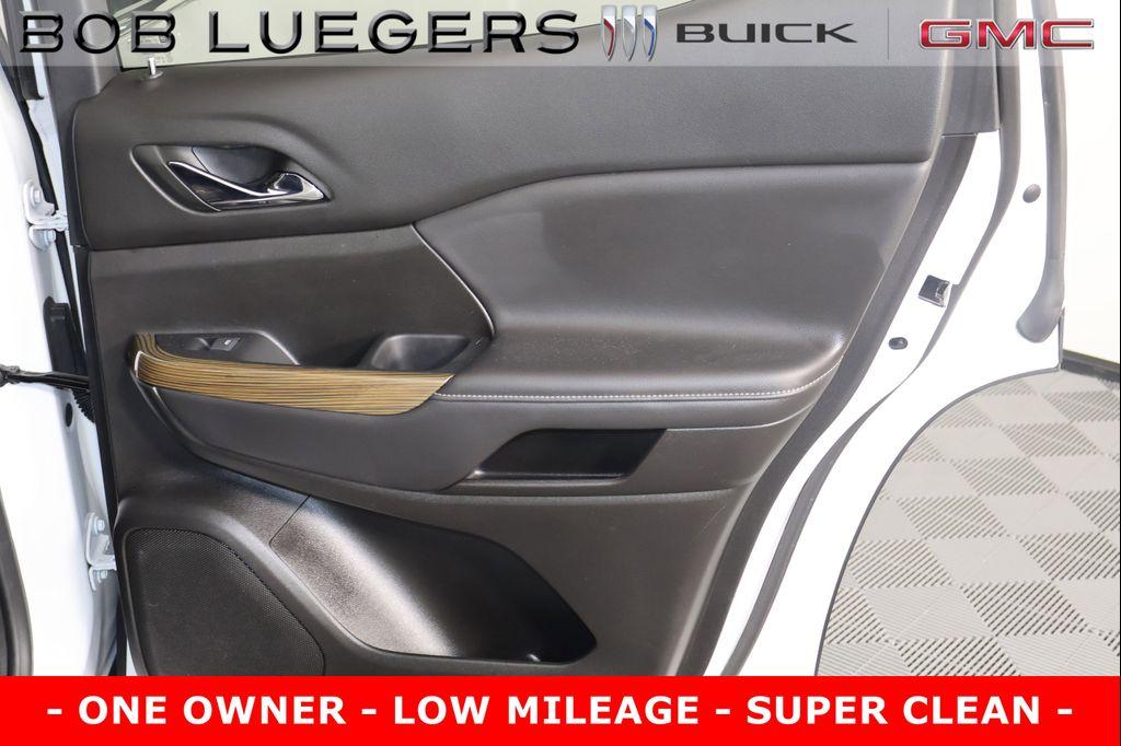 used 2023 GMC Acadia car, priced at $33,965