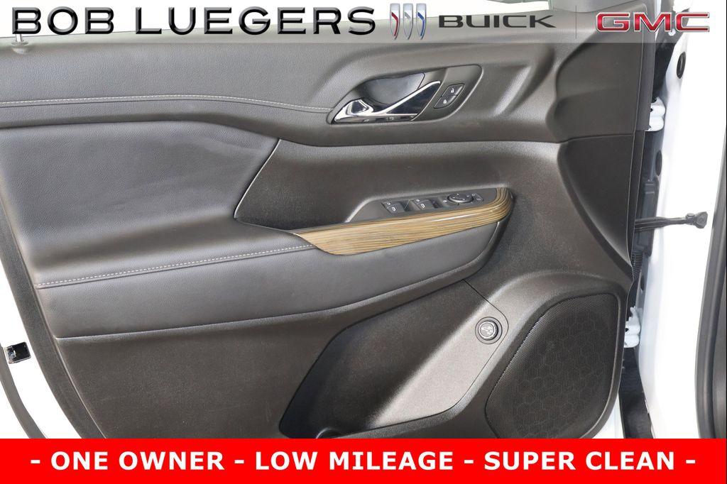 used 2023 GMC Acadia car, priced at $33,965