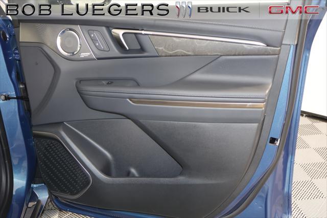 new 2025 Buick Enclave car, priced at $58,509