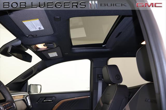 new 2025 GMC Canyon car, priced at $54,952