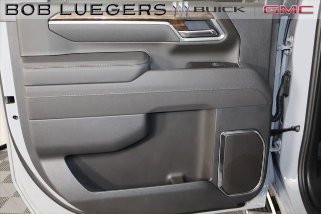 new 2025 GMC Sierra 2500 car, priced at $65,244