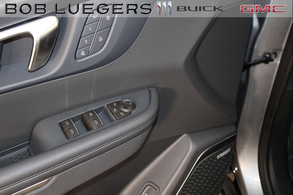 new 2026 Buick Enclave car, priced at $59,298