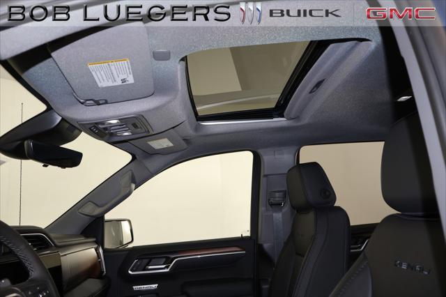 new 2025 GMC Sierra 1500 car, priced at $74,358