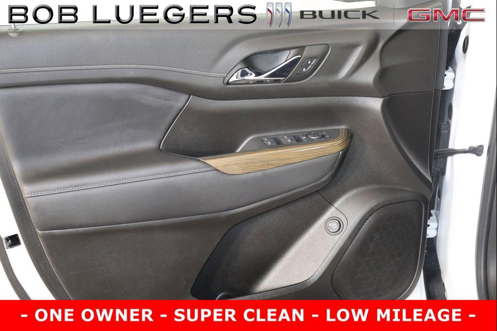 used 2023 GMC Acadia car, priced at $33,965