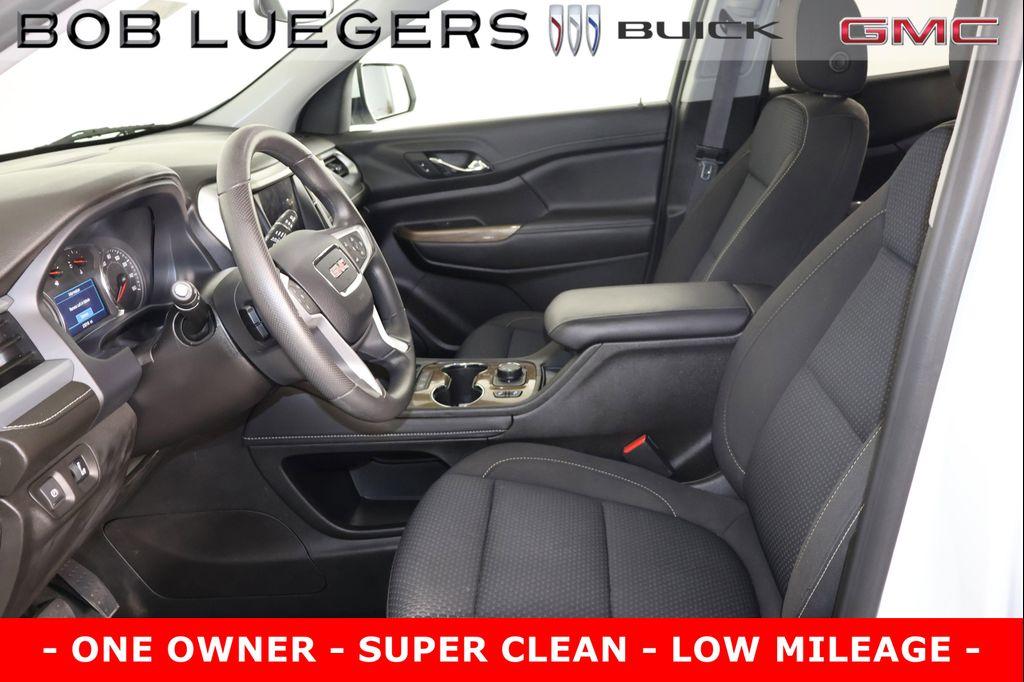 used 2023 GMC Acadia car, priced at $33,965