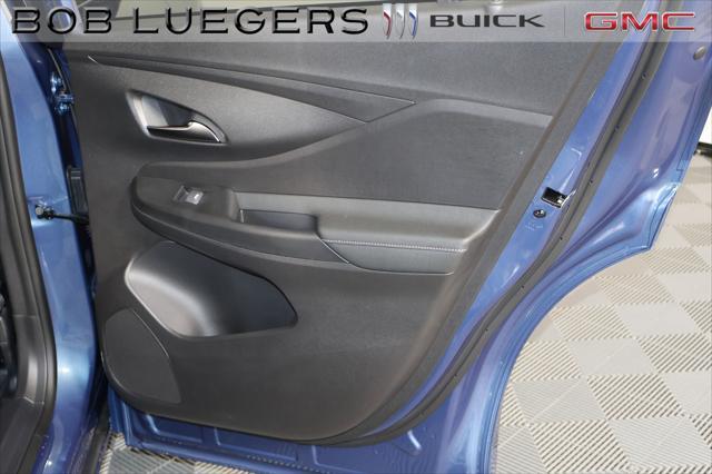 new 2025 Buick Envista car, priced at $30,436
