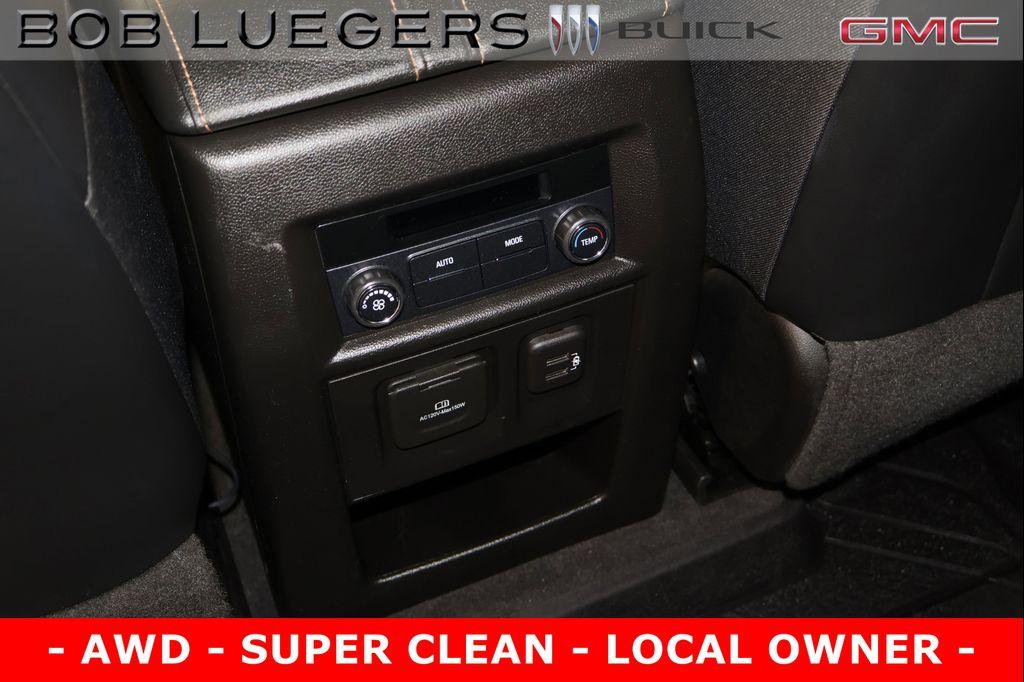 used 2019 Chevrolet Traverse car, priced at $19,989