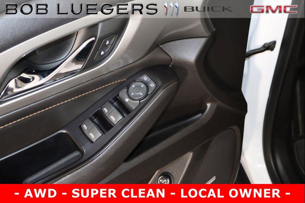 used 2019 Chevrolet Traverse car, priced at $19,989