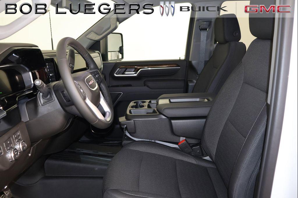 new 2026 GMC Sierra 2500 car, priced at $65,311