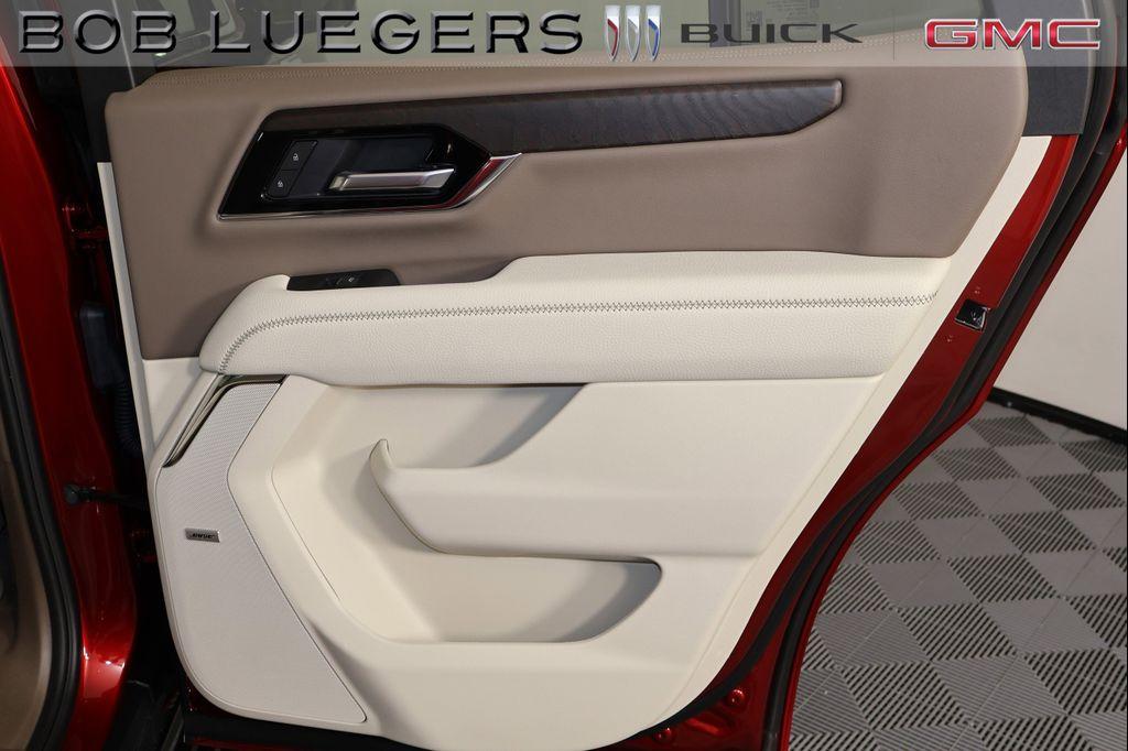 new 2025 GMC Yukon car, priced at $95,524