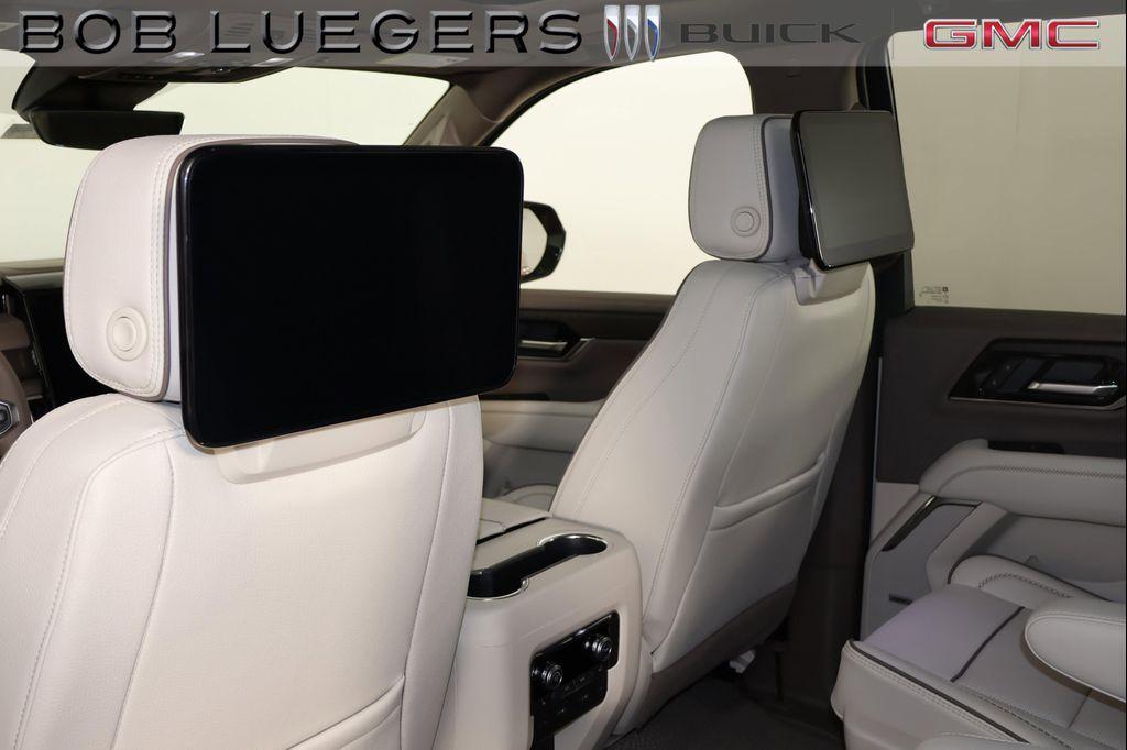 new 2025 GMC Yukon car, priced at $95,524
