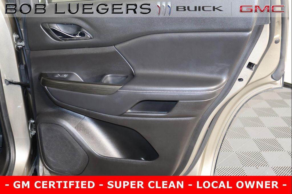 used 2023 GMC Acadia car, priced at $31,466