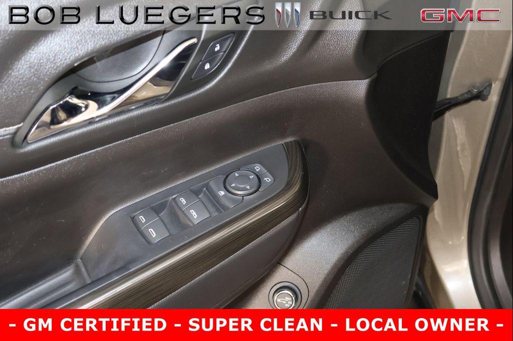 used 2023 GMC Acadia car, priced at $31,466