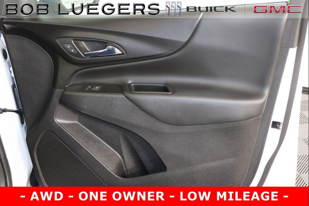used 2022 Chevrolet Equinox car, priced at $28,988