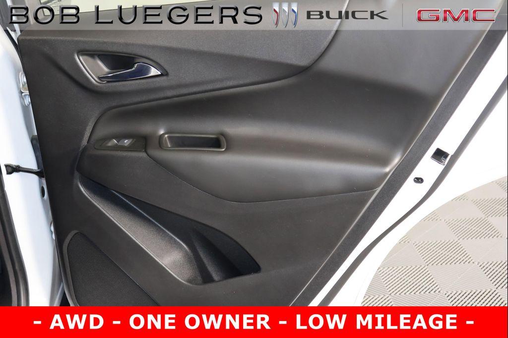 used 2022 Chevrolet Equinox car, priced at $28,988