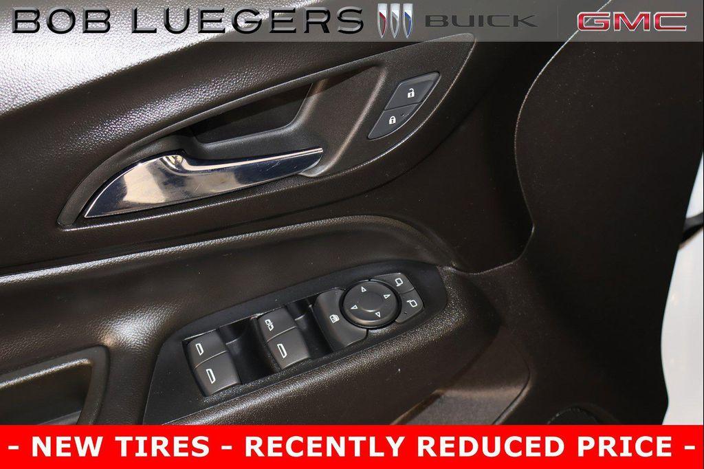 used 2019 Chevrolet Equinox car, priced at $20,465