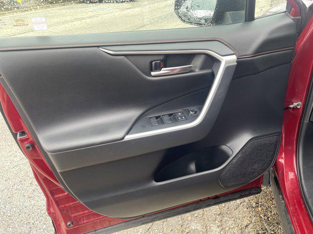 used 2019 Toyota RAV4 car, priced at $29,818