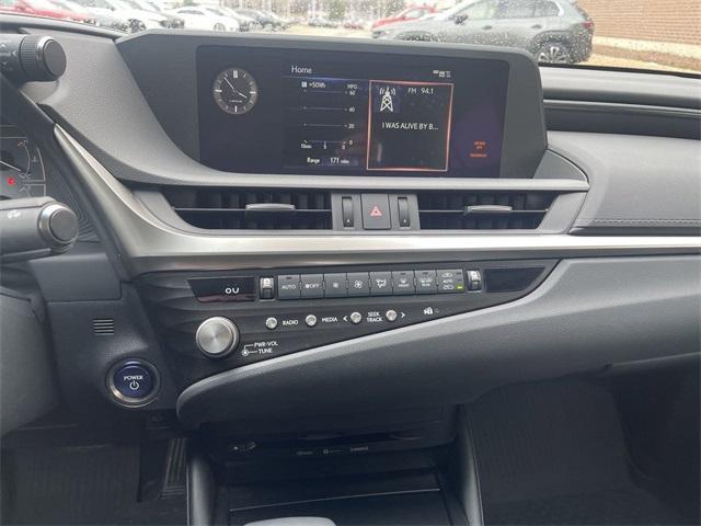 used 2021 Lexus ES 300h car, priced at $35,872