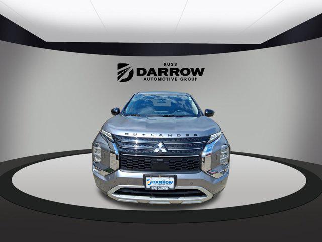 used 2022 Mitsubishi Outlander car, priced at $22,264