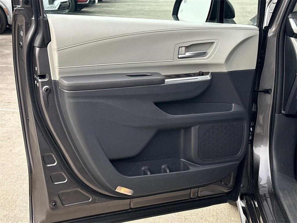 used 2023 Toyota Sienna car, priced at $45,750