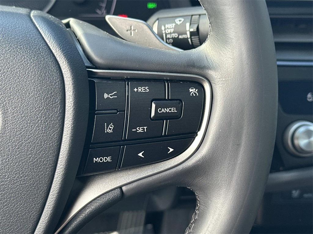used 2024 Lexus ES 350 car, priced at $35,500