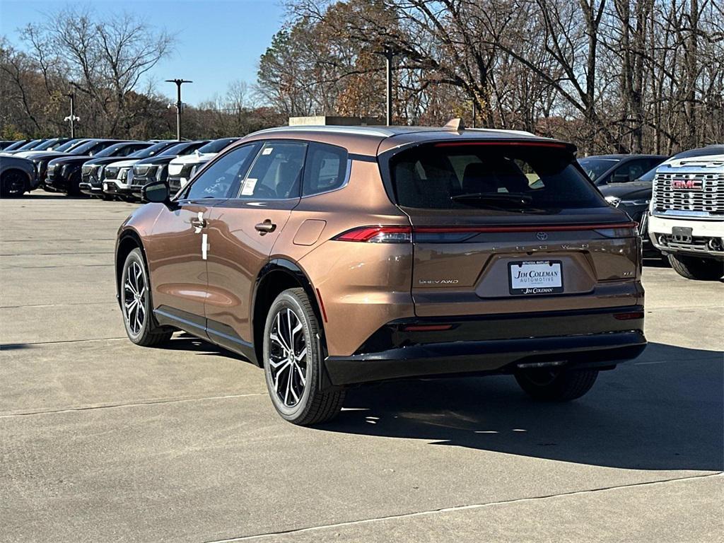 new 2025 Toyota Crown Signia car, priced at $46,370