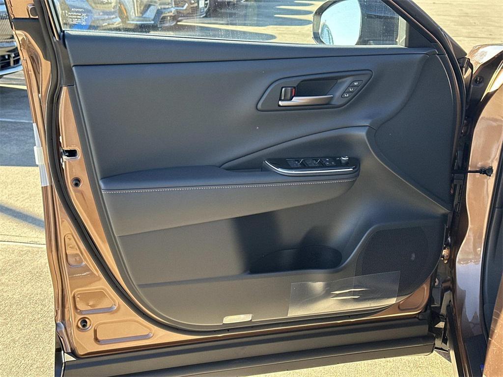 new 2025 Toyota Crown Signia car, priced at $46,370