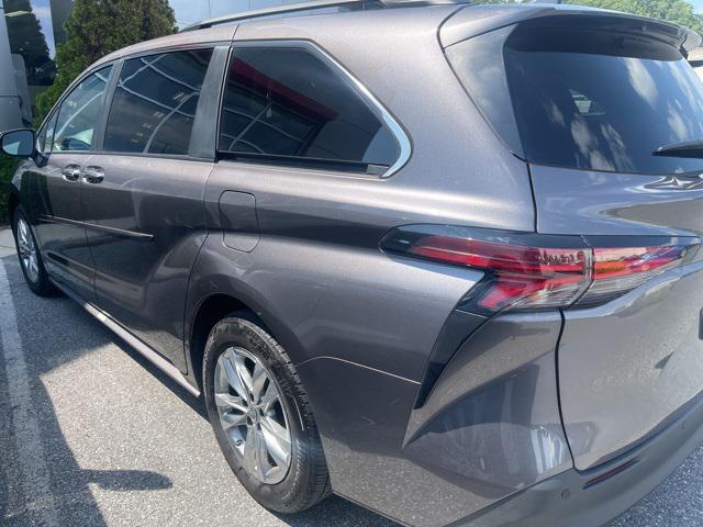 used 2022 Toyota Sienna car, priced at $43,000