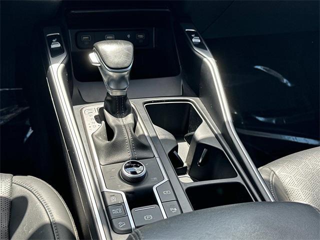 used 2022 Kia Sorento car, priced at $28,500