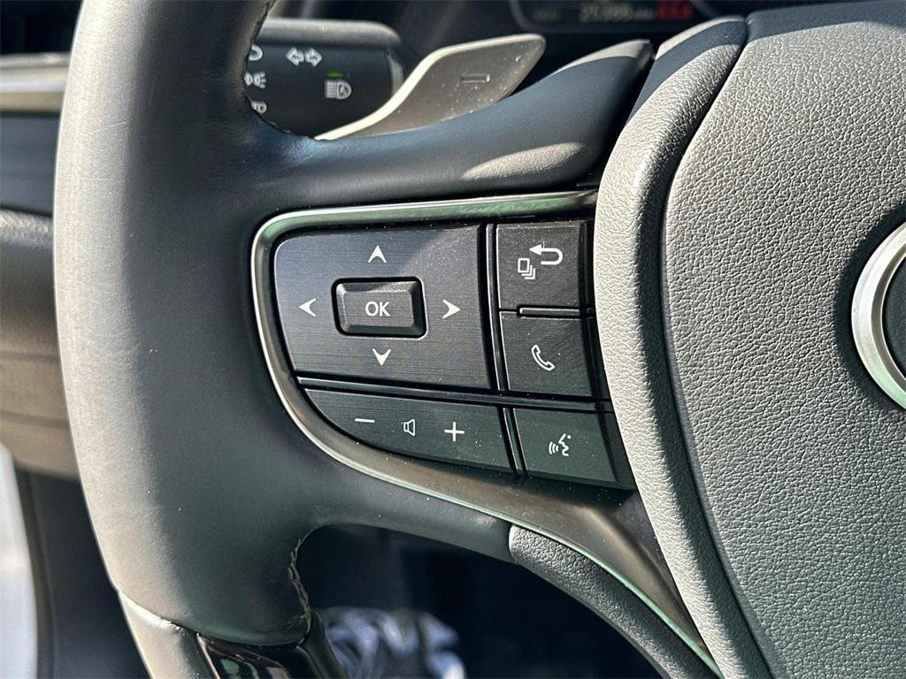 used 2021 Lexus ES 350 car, priced at $36,750