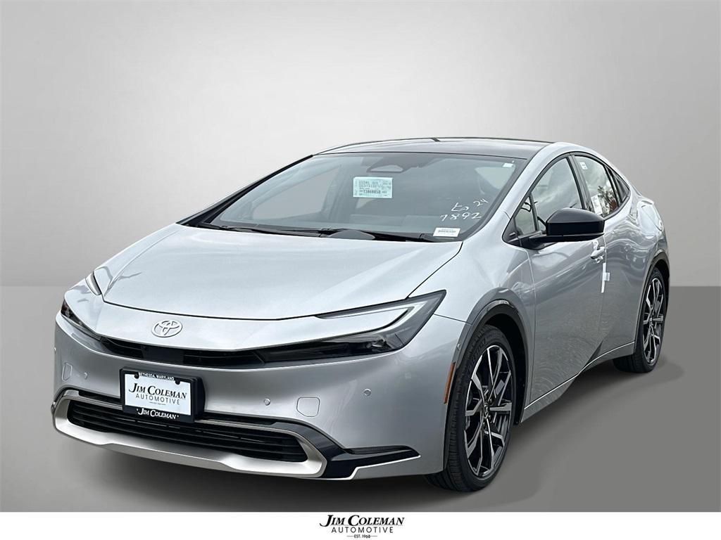 new 2026 Toyota Prius Plug-In Hybrid car, priced at $44,229