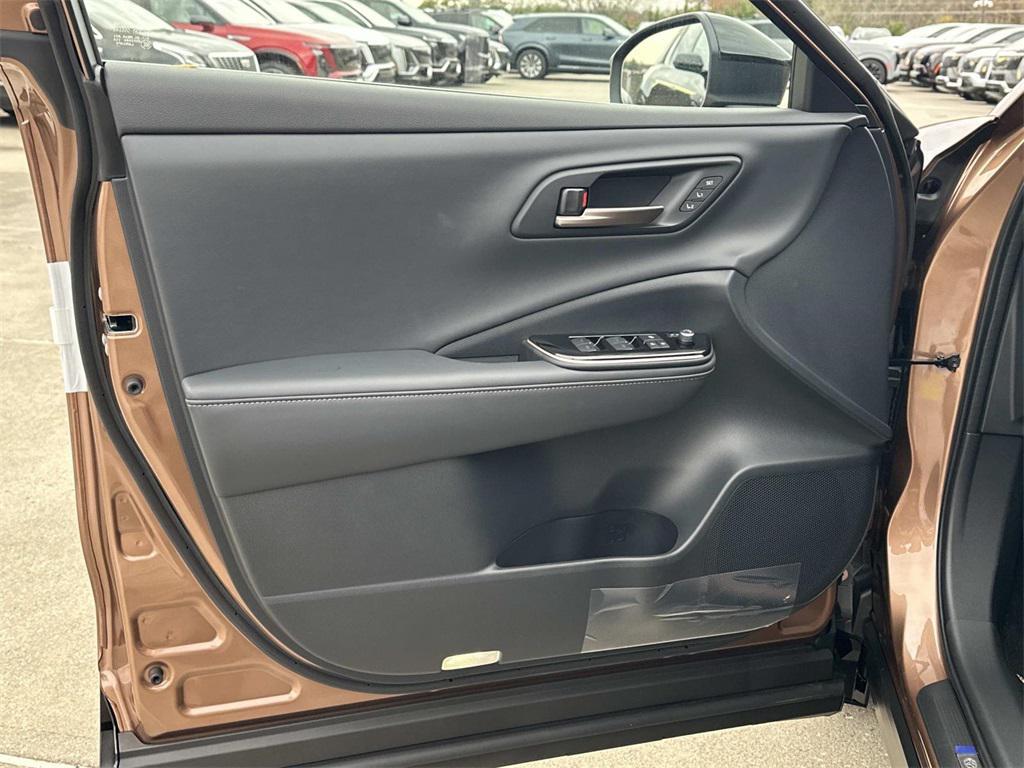 new 2025 Toyota Crown Signia car, priced at $46,210