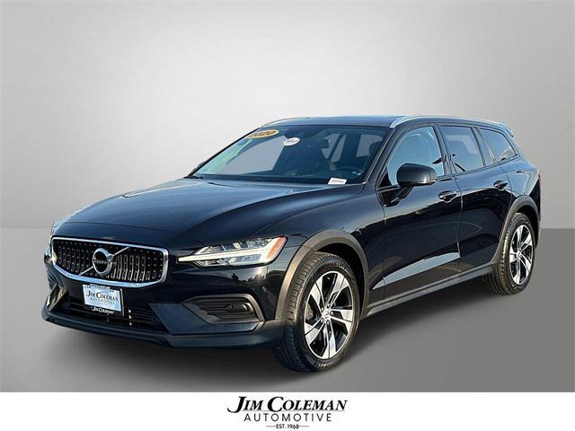 used 2020 Volvo V60 Cross Country car, priced at $28,000