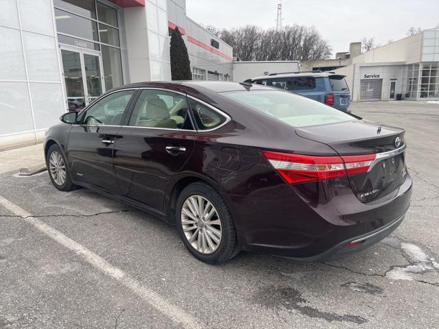 used 2013 Toyota Avalon Hybrid car, priced at $20,000