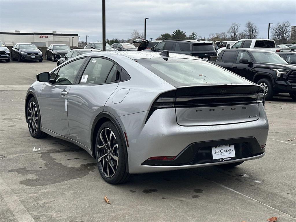 new 2026 Toyota Prius Plug-In Hybrid car, priced at $39,424