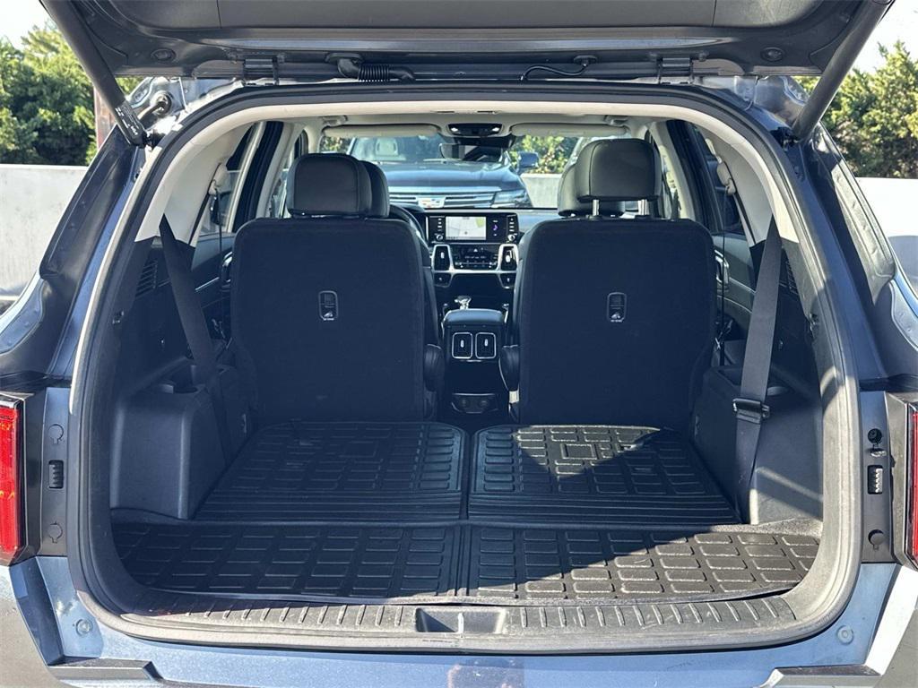 used 2022 Kia Sorento car, priced at $27,000