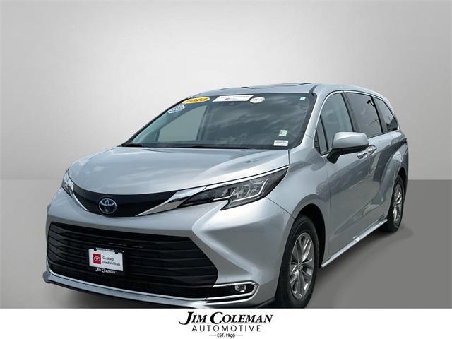 used 2023 Toyota Sienna car, priced at $45,500