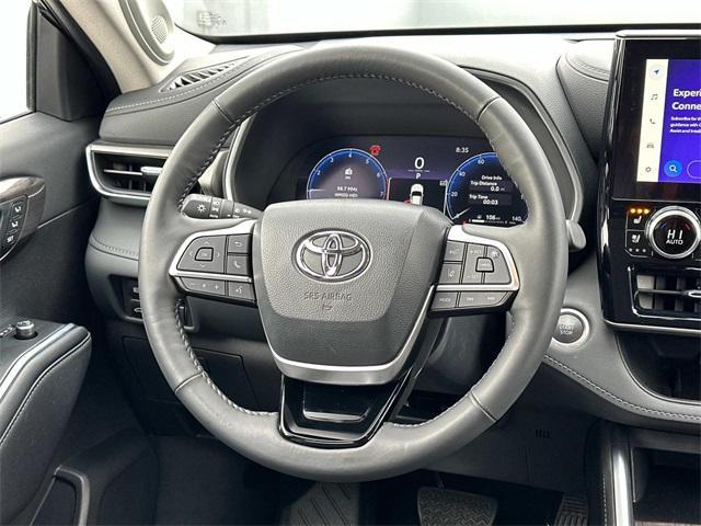 used 2024 Toyota Highlander car, priced at $47,000