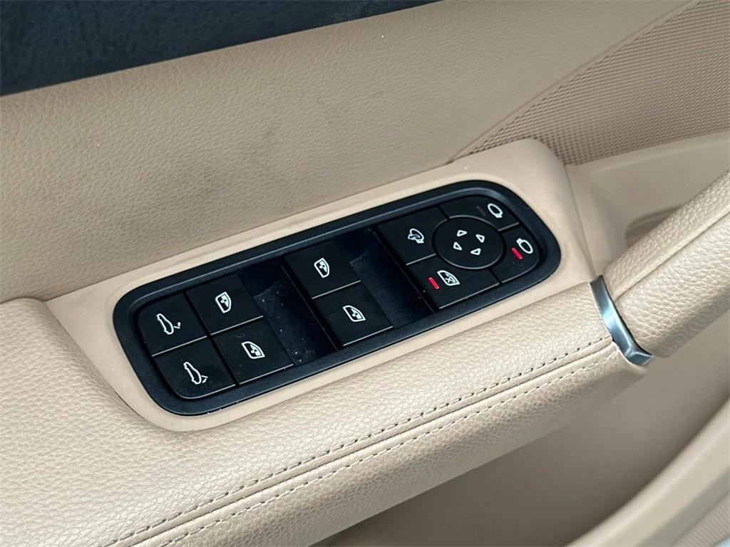 used 2022 Porsche Cayenne car, priced at $56,900