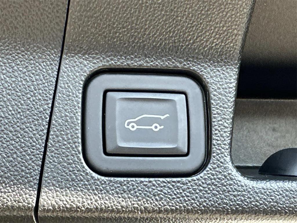 used 2023 GMC Acadia car, priced at $34,000