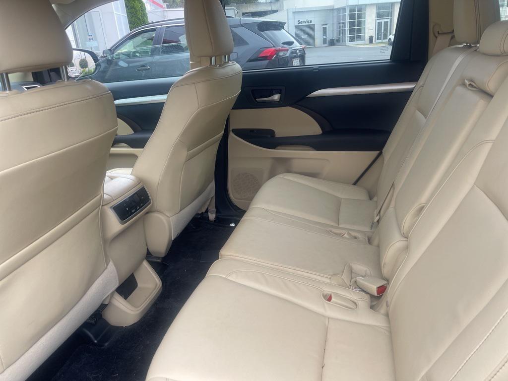 used 2015 Toyota Highlander car, priced at $23,000