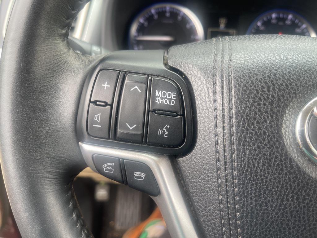 used 2015 Toyota Highlander car, priced at $23,000